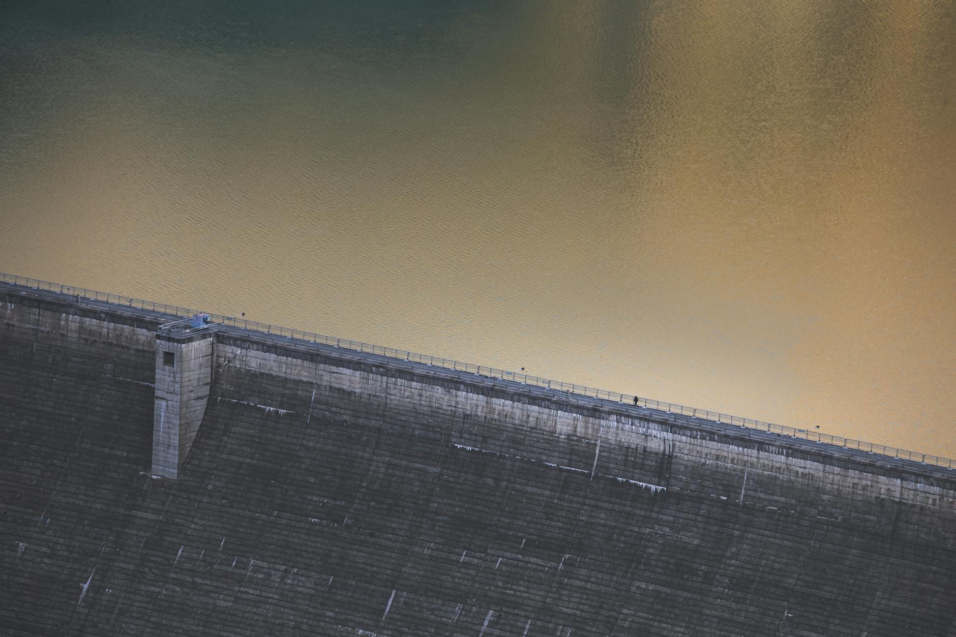 Hidroenergia și ecosistemul acvatic: o perspectivă integrată