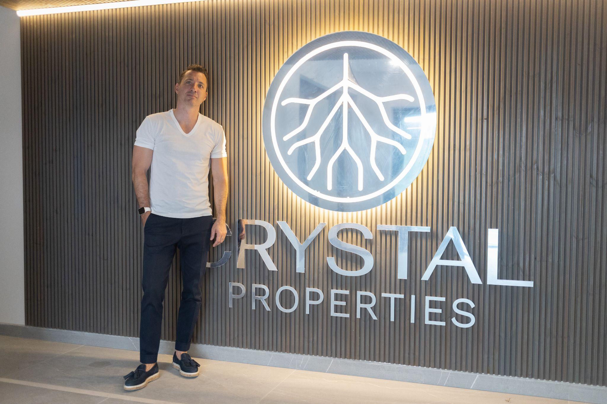 Interviu: Bogdan Dragomir, CEO Crystal Properties – Viziune, Strategii și Planuri de Extindere
